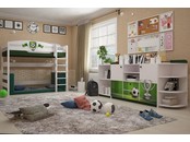 Детская комната с кроватью домиком из массива бука "Футбол"